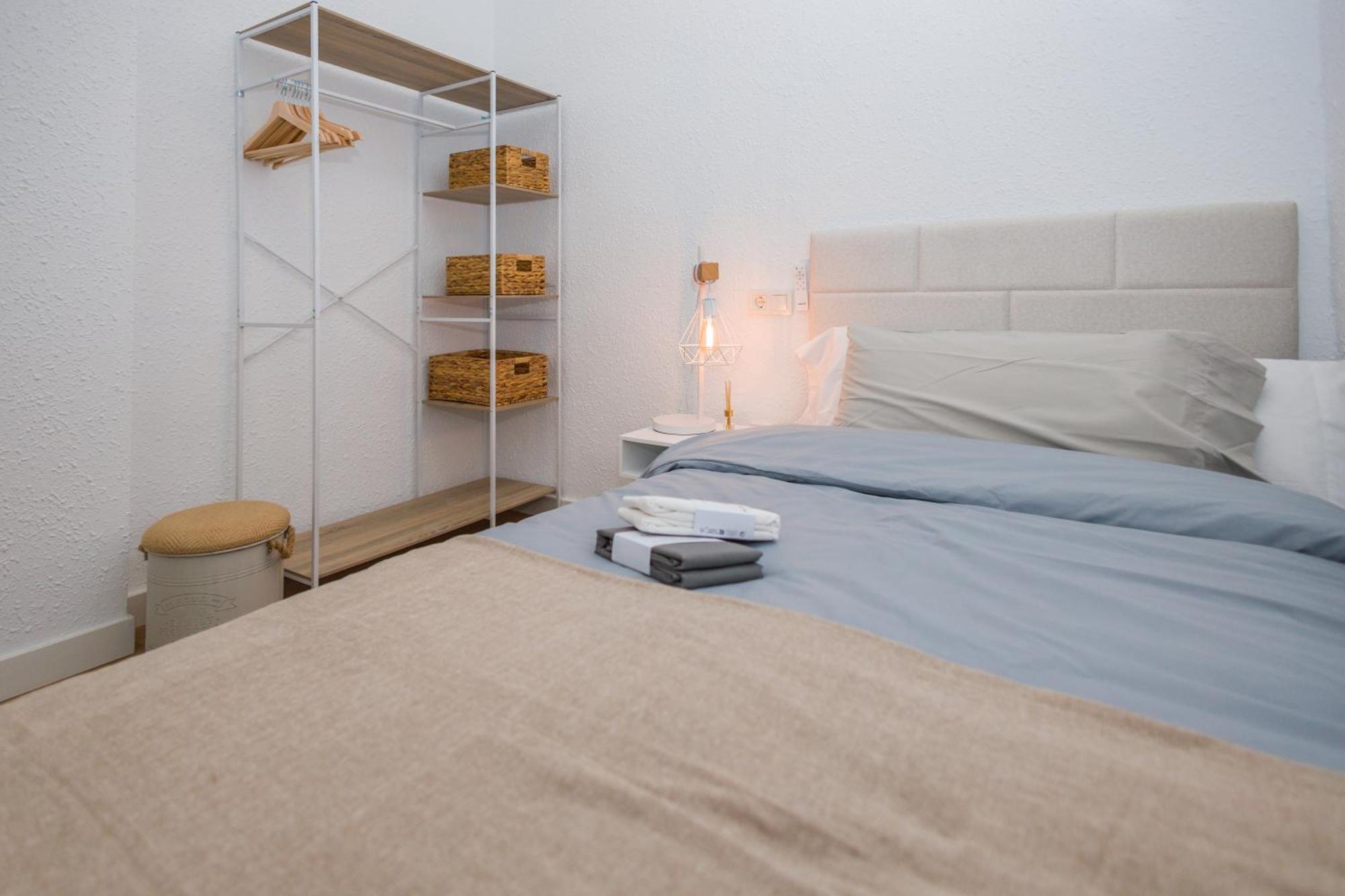 Apartamento Jorge Juan Аликанте Екстериор снимка