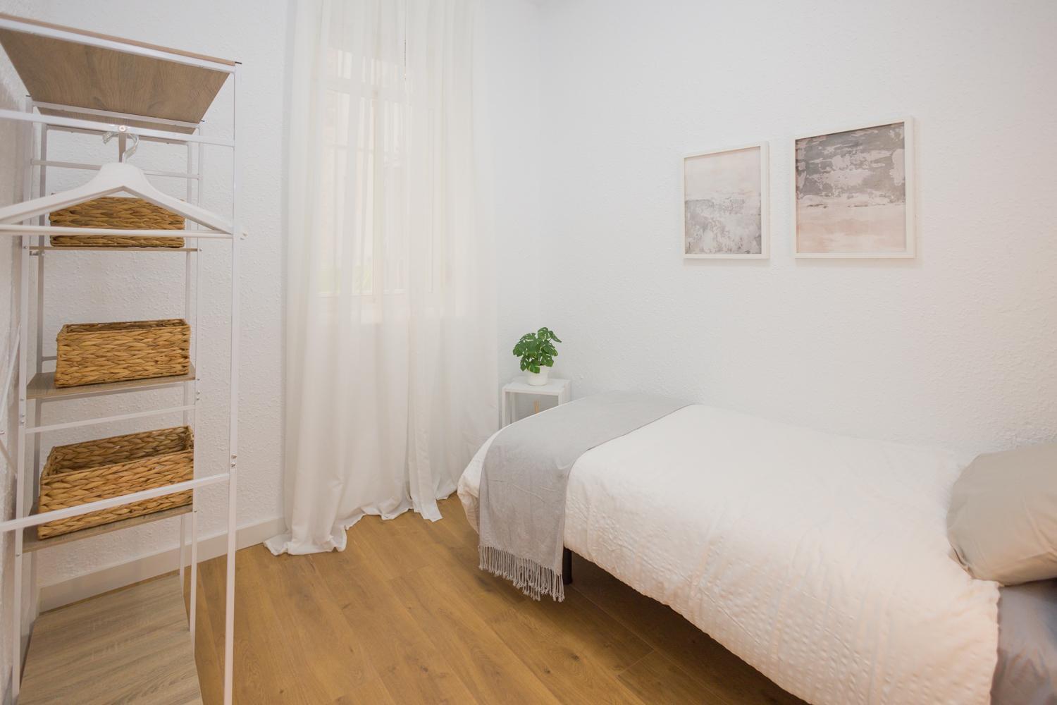 Apartamento Jorge Juan Аликанте Екстериор снимка